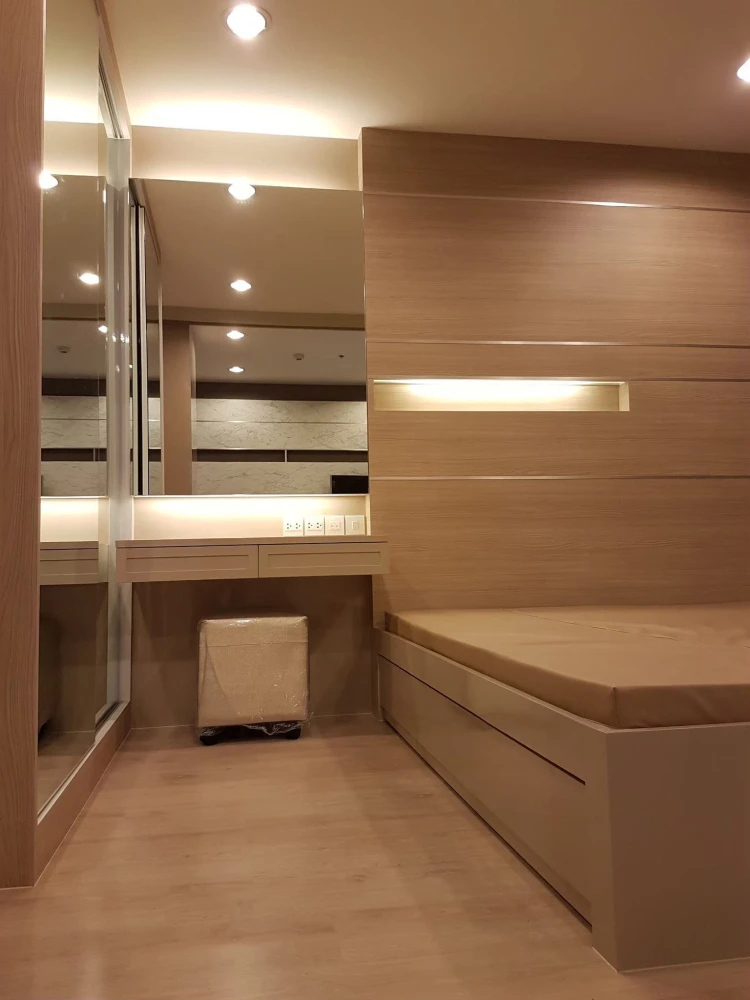 ให้เช่า Ideo q ราชเทวี ห้องตกแต่งบิวท์อินแน่นๆ วิวทิศเหนือ พร้อมอยู่