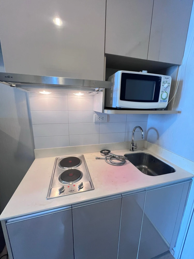 ให้เช่า Ideo Q Chula–Samyan ห้องสตูดิโอ บิ้วอินเฟอร์นิเจอร์อย่างดี ในทำเลสุดปัง พลาดแล้วจะเสียใจ