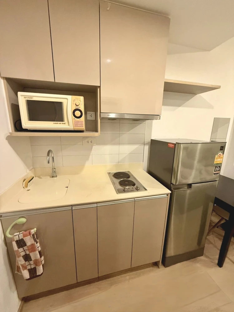 ให้เช่า Ideo Q Chula–Samyan ห้อองสตูดิโอ ชั้น 16 มาพร้อมเฟอร์นิเจอร์ครบครัน หิ้วกระเป๋าเข้าอยู่ได้เลยจ้า