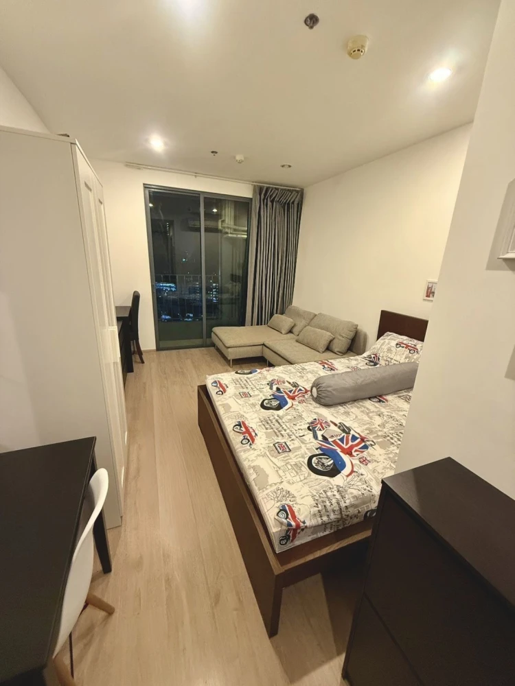 ให้เช่า Ideo Q Chula–Samyan ห้อองสตูดิโอ ชั้น 16 มาพร้อมเฟอร์นิเจอร์ครบครัน หิ้วกระเป๋าเข้าอยู่ได้เลยจ้า