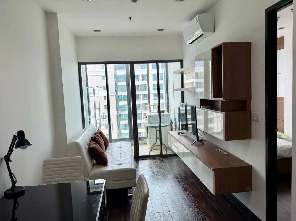 ให้เช่า IDEO Q Phayathai ชั้น 27 ห้องแต่งครบ พร้อมเข้าอยู่ สนใจจองเลย