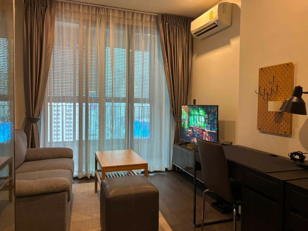 ให้เช่า IDEO Q Siam–Ratchatewi 1 ห้องนอน ทิศเหนือ ในทำเลดี บิวท์อินเฟอร์นิเจอร์อย่างดี ห้ามพลาด