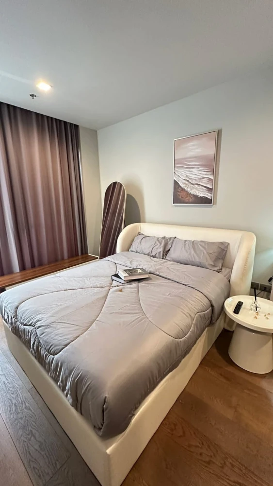 For rent: Ideo Q Sukhumvit 36, 7th floor, corner unit, unobstructed view, good ventilation, private. You definitely shouldn't wait!