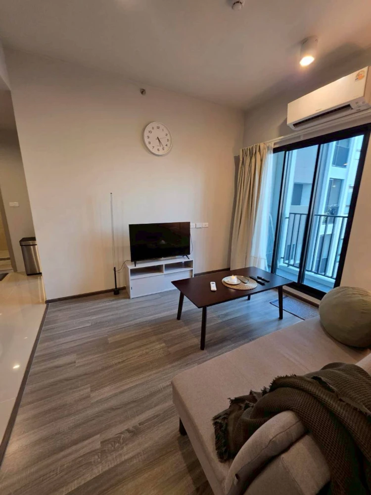 ให้เช่า Ideo Ramkhamhaeng - Lam Sali Station ชั้น 10 ห้องแต่งครบ น่าอยู่ จองเลย