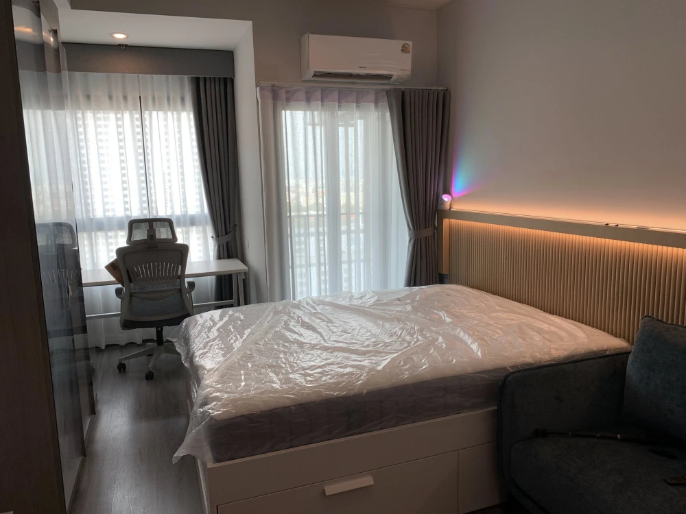 ให้เช่า Ideo Ramkhamhaeng - Lam Sali Station ติดทางหนีไฟ 1 ด้าน เงียบสงบ ไม่มีเสียงรบกวนจากเพื่อนบ้าน ห้ามพลาด