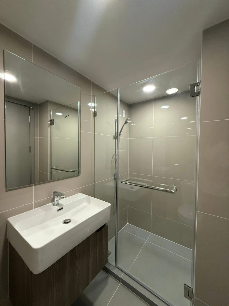 ให้เช่า IDEO Ramkhamhaeng - Lam sali station ห้องอยู่ชั้น 29 ได้วิวเมืองจากมุมสูง เพดานสูงโปร่งโล่งสบาย แบบนี้ต้องจอง