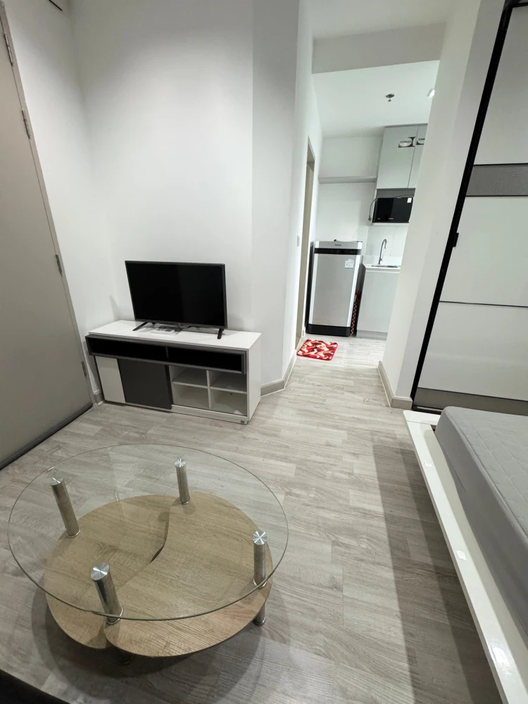 ให้เช่า Ideo Sathorn-Taksin ชั้น 28 ห้องน่าอยู่ มาพร้อมการตกแต่งที่ครบครัน สนใจจองเลย