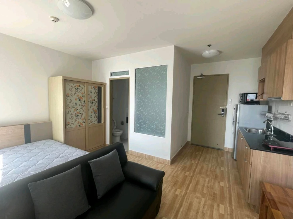 ให้เช่า Ideo Sathorn-Taksin ห้องน่าอยู่ มาพร้อมการตกแต่งที่ครบครัน จองเลย ด่วนๆจ้า