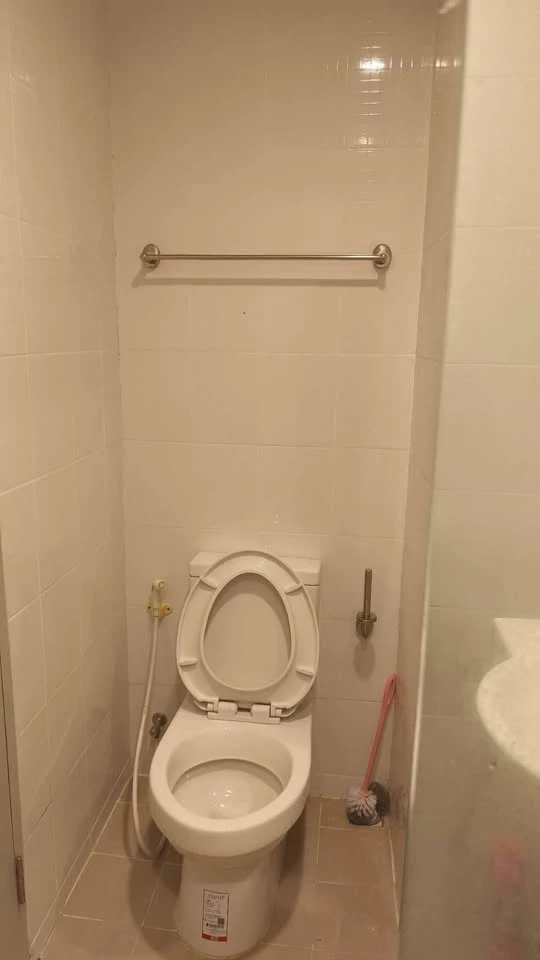 ให้เช่า Ideo Sathorn-Tha Phra ห้องชั้นสูง เฟอร์พร้อม จองเลย ราคาสบายกระเป๋า