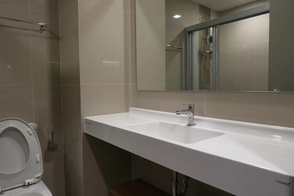 ให้เช่า Ideo Sathorn-Wongwian Yai 1 ห้องนอน 1 ห้องน้ำ มาพร้อมเฟอร์ครบครัน ดีแบบนี้ห้ามพลาด