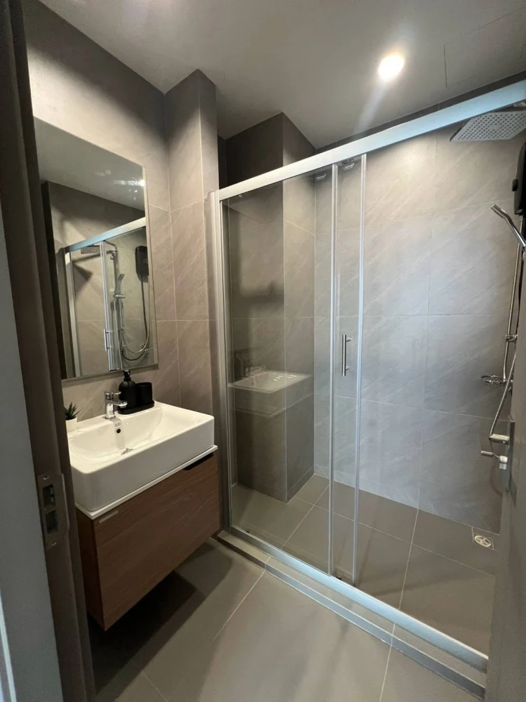 ให้เช่า IDEO Sukhumvit - Rama 4 ห้องพร้อมอยู่  Fully Furnished พร้อมเครื่องใช้ไฟฟ้า บรรยากาศโครงการเงียบสงบ เป็นส่วนตัว จองเลย
