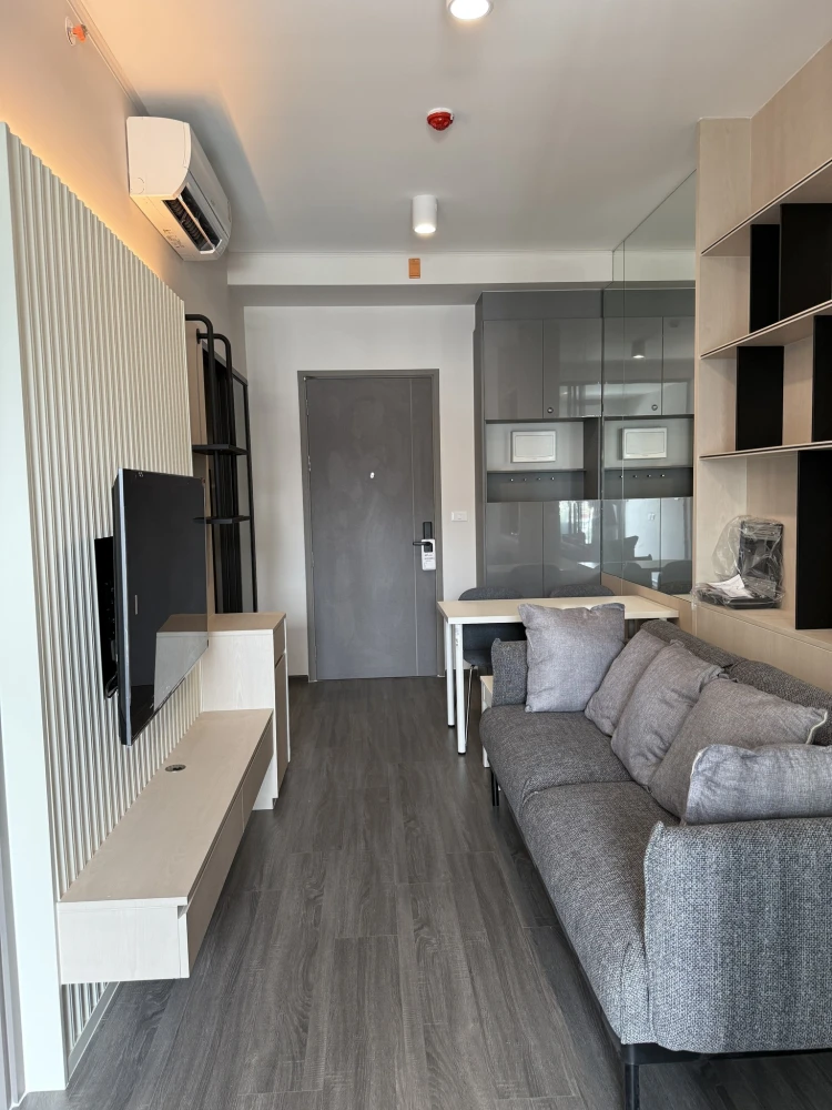 ให้เช่า IDEO Sukhumvit - Rama4 ชั้น 11 แบบ 1 ห้องนอน + 1 ห้องอเนกประสงค์ ตกแต่งครบ [สไตล์โมเดิร์น] จองเลย