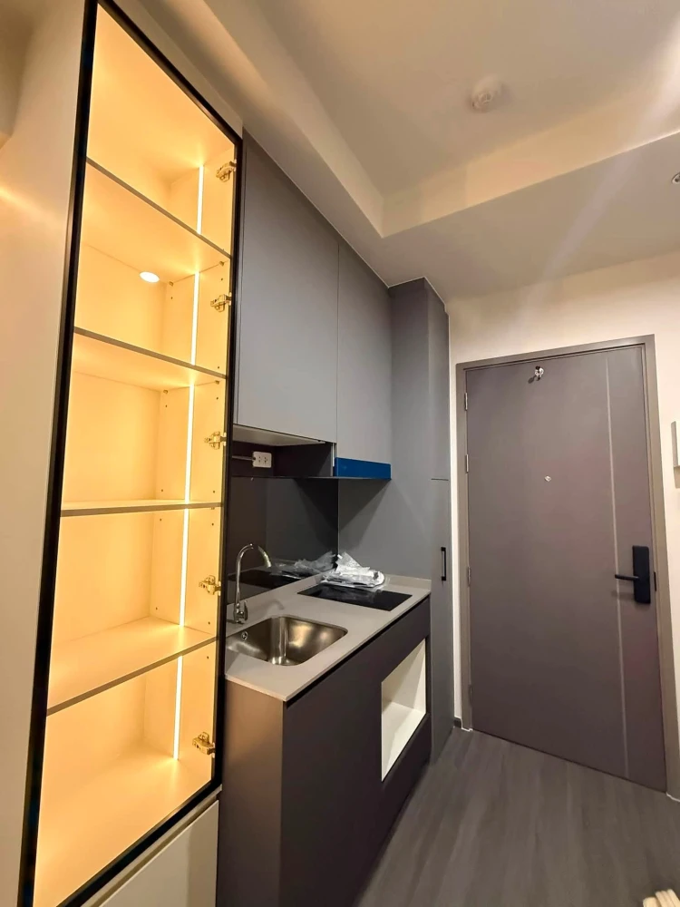 ให้เช่า Ideo Sukhumvit - Rama4 ห้องชั้น 27 เฟอร์นิเจอร์บิวท์อินอย่างดี แต่งสวยครบครัน รีบจองเลย