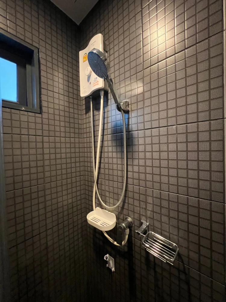 ให้เช่า IDEO Sukhumvit 115 ชั้น 18 วิวช้างสามเศียร แต่งครบ จองเลย ด่วนๆ