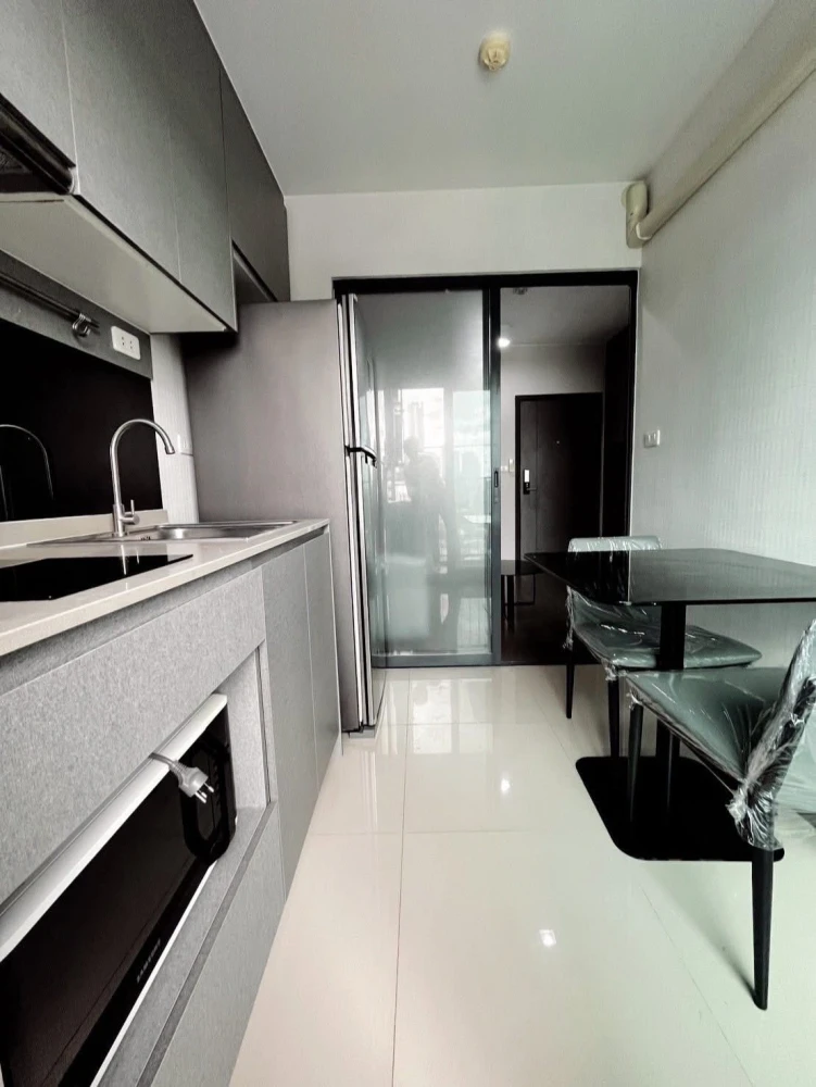 ให้เช่า Ideo Sukhumvit 93 1 ห้องนอน 1 ห้องน้ำ มาพร้อมเฟอร์และเครื่องใช้ไฟฟ้าครบครัน หิ้วกระเป๋าเข้าอยู่ได้เลยจ้า