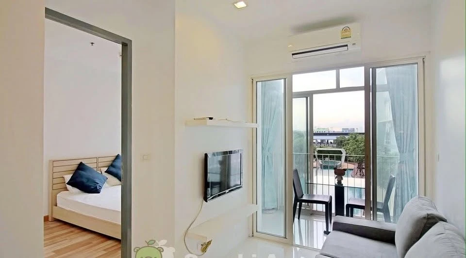 ให้เช่า Ideo Verve Sukhumvit ห้องน่าอยู่ มาพร้อมสิ่งอำนวยความสะดวกครบครัน มองเห็นวิวสระ ห้ามพลาด