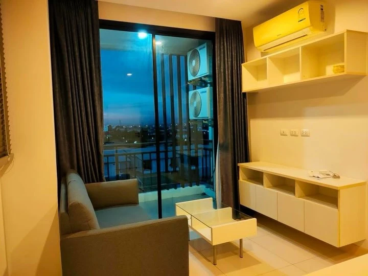 ให้เช่า Infiniti Condo ห้องชั้น 6 บรรยากาศดี เฟอร์และเครื่องใช้ไฟฟ้าครบครัน ไม่จองไหวหรอ