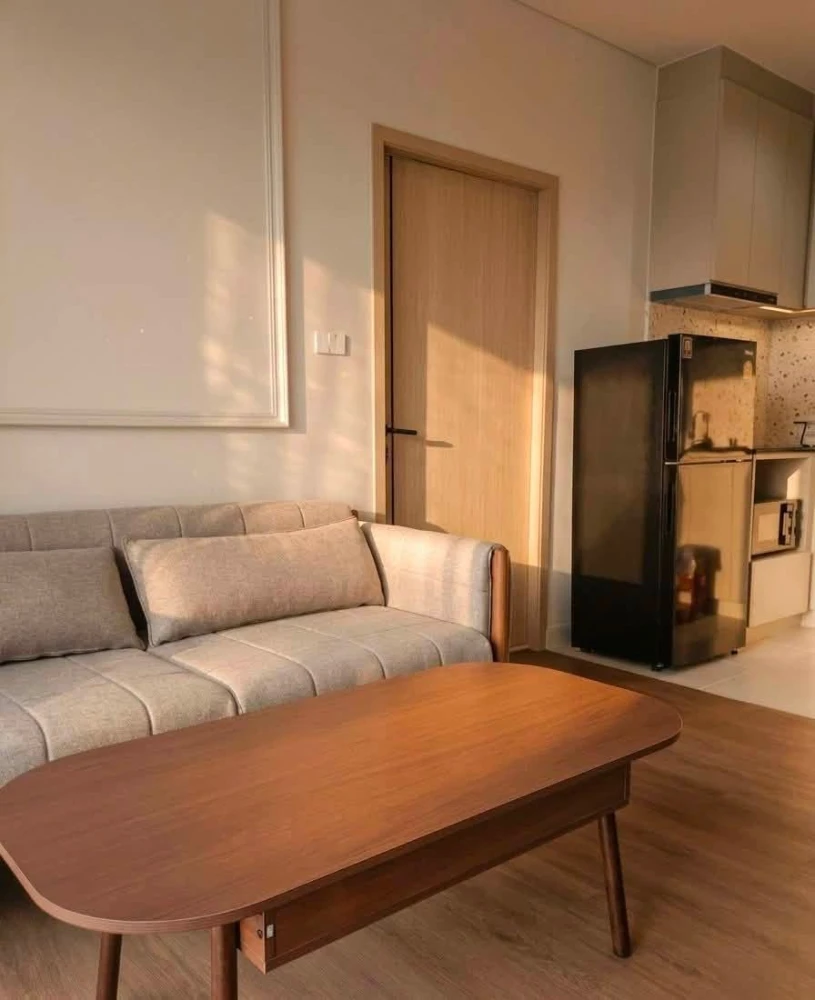 ให้เช่า Intro พหลโยธิน-ประดิพัทธ์ ห้องมุม 1 bedroom ตกแต่งครบ 100% มี bathtub พร้อมวิวเมืองเริ่ดๆ ต้องจอง