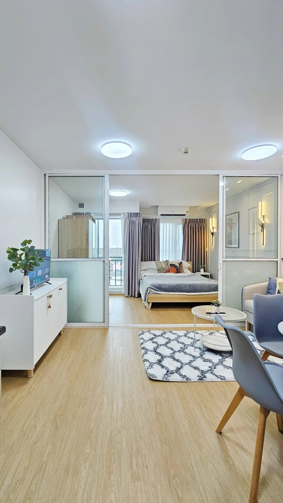 ให้เช่า Iris Avenue Onnuch – Wongwan ห้องน่าอยู่ ชั้น 8 ตกแต่งคุมโทน เฟอร์ครบครัน จองเลย