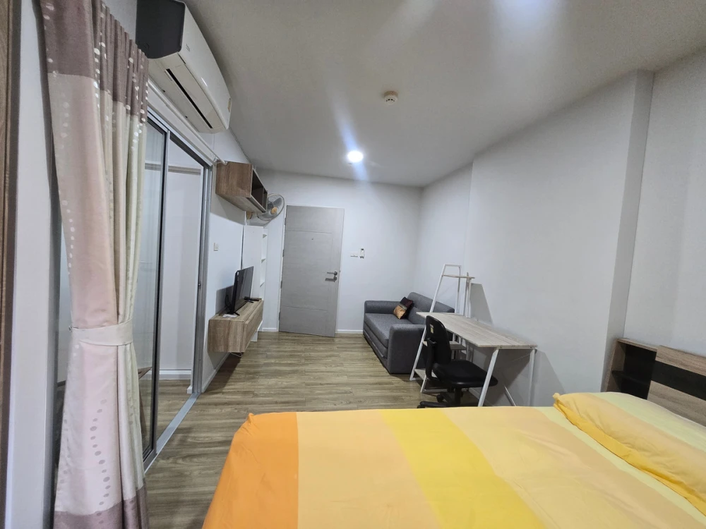 ให้เช่า ISSI Condo Suksawat ชั้น 19 วิวสระว่ายน้ำ ห้องโปร่ง วิวสวย สนใจจองเลย