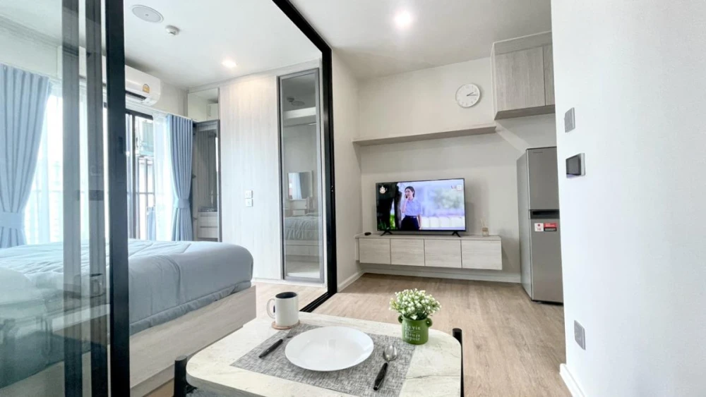 ให้เช่า IVORY Ratchada 32 ชั้น 8 ห้องแต่งครบ น่าอยู่ สนใจจองเลย ด่วนๆจ้า