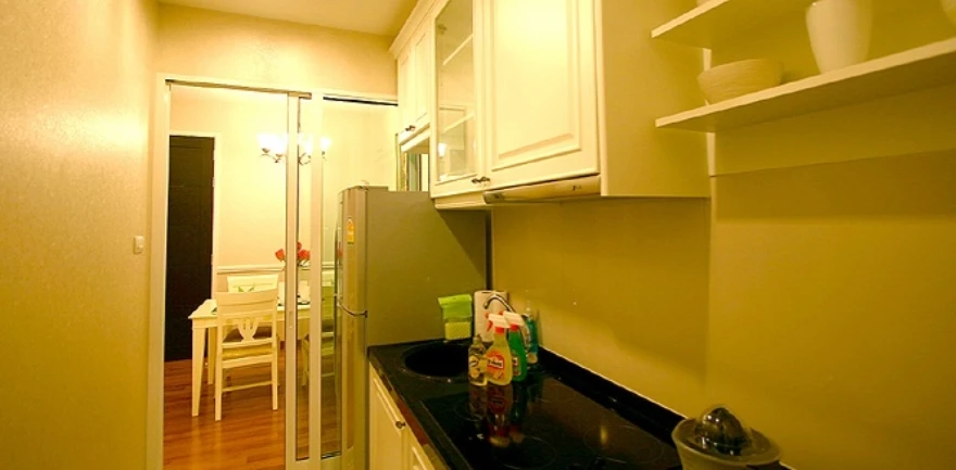 ให้เช่า Ivy Sathon 10 ห้องมุม 2 ห้องนอน แต่งครบ น่าอยู่ สนใจจองเลย