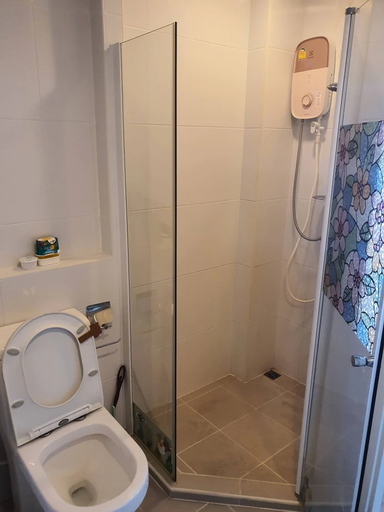 ให้เช่า J condo สาทร-กัลปพฤกษ์ ห้องสีฟ้า ชวนผ่อยคลาย วิวสระว่ายน้ำ เฟอร์นิเจอร์เซต พร้อมเข้าอยู่