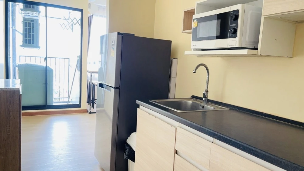 ให้เช่า  J Condo Sathorn-Kallaprapruk ห้องพร้อมอยู่ เฟอร์พรอม ราคาดี จองเลย