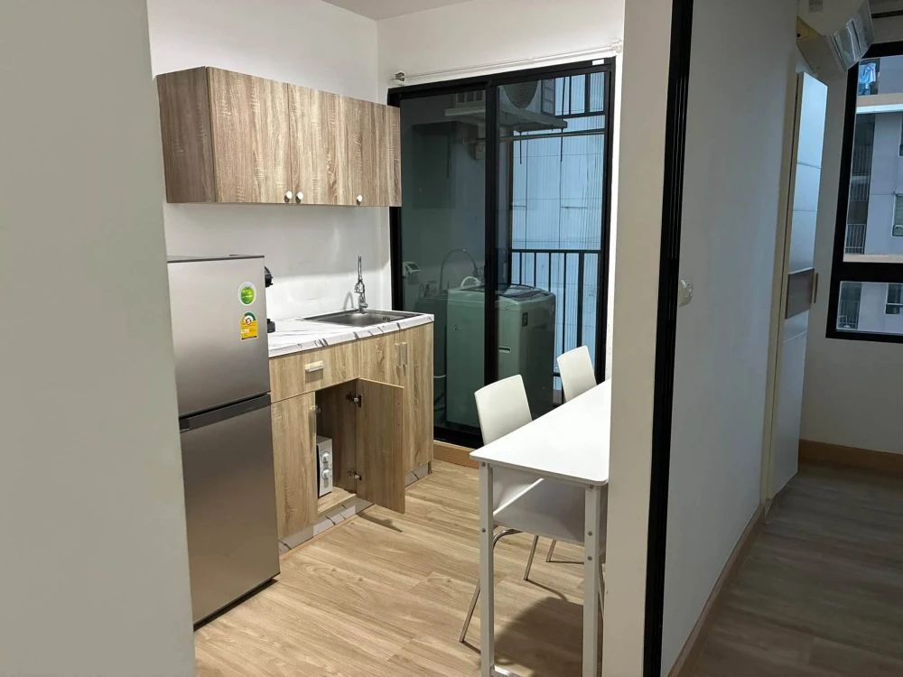 ให้เช่า J Condo Sathorn-Kallaprapruk 1 ห้องนอน 1 ห้องน้ำ เฟอร์นิเจอร์ครบครัน หิ้วกระเป๋าเข้าอยู่ได้เลยจ้า