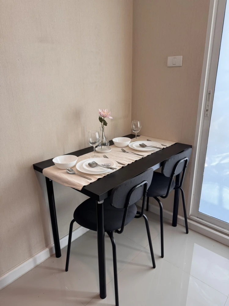 ให้เช่า JW Condo @ ดอนเมือง อาคาร F ชั้น 7 ตกแต่งครบเซต พร้อมลากกระเป๋าเข้าอยู่ได้เลย