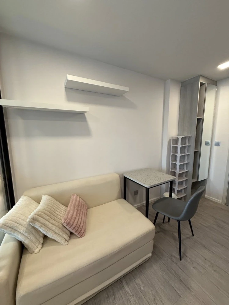 ให้เช่า Kave Ava ชั้น 4 วิวนอก ห้องแต่งครบ พร้อมเข้าอยู่ สนใจรีบจองเลย ด่วนๆ