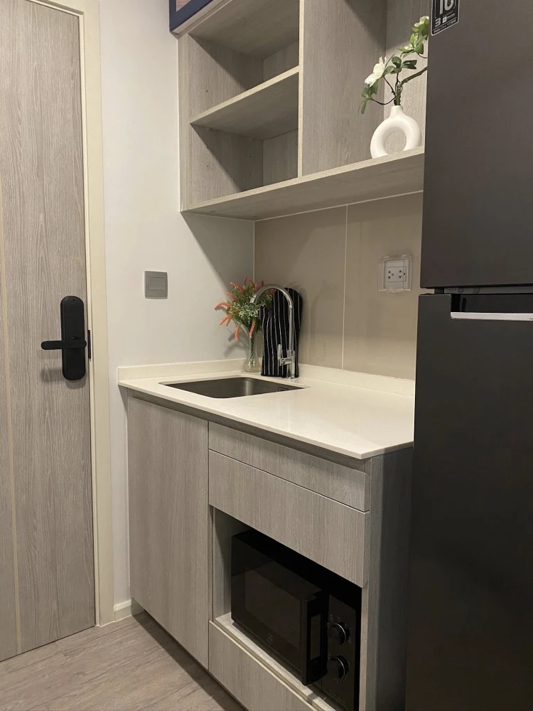 ให้เช่า Kave Ava ห้องน่าอยู่ ชั้น 7 มาพร้อมเฟอร์นิเจอร์ครบครัน ดีแบบนี้จะรออะไร