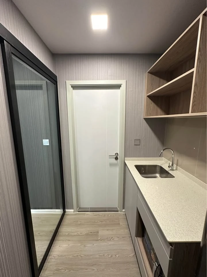 ให้เช่า Kave Colony ห้องสตูิโอ ชั้น 2 ไม่สูง ติดวอลเปเปอร์ทั้งห้อง เฟอร์เครื่องใช้ไฟฟ้าครบ ไม่ควรพลาดเด็ดขาด