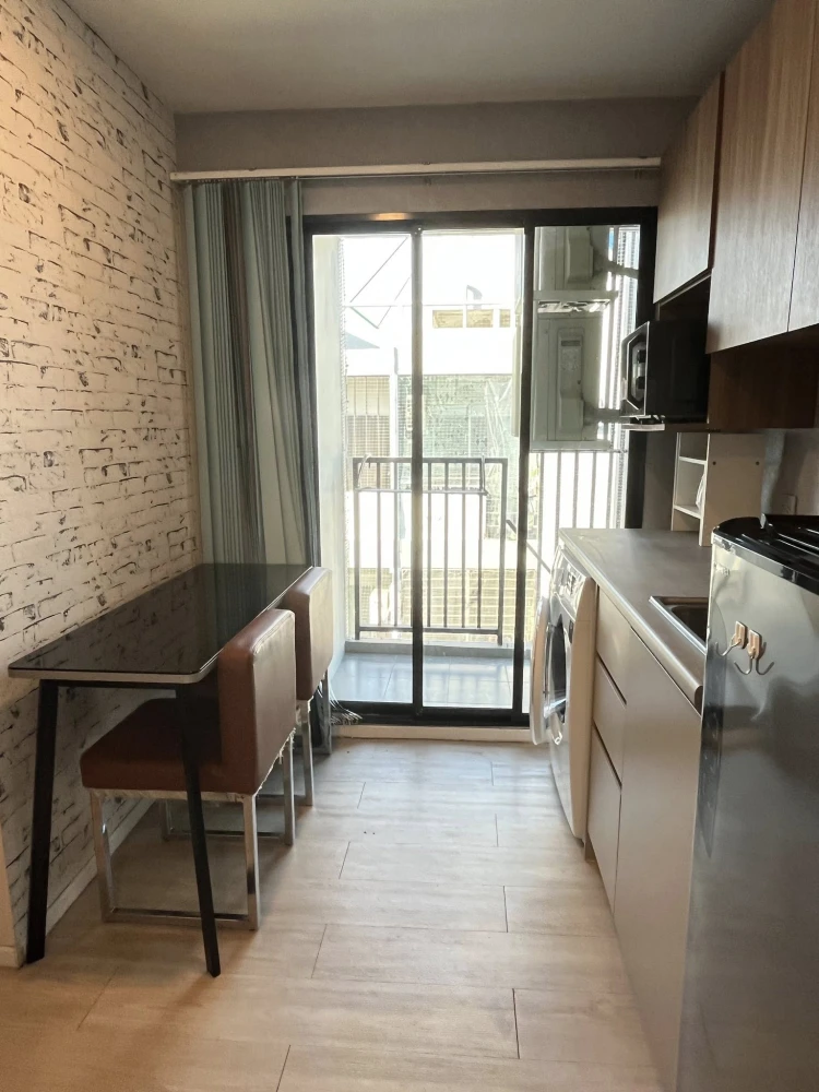 ให้เช่า Kave Condo ชั้น 8 ห้องกั้นเป็นสัดส่วน แต่งครบ พร้อมอยู่ สนใจจองเลย ห้ามพลาด