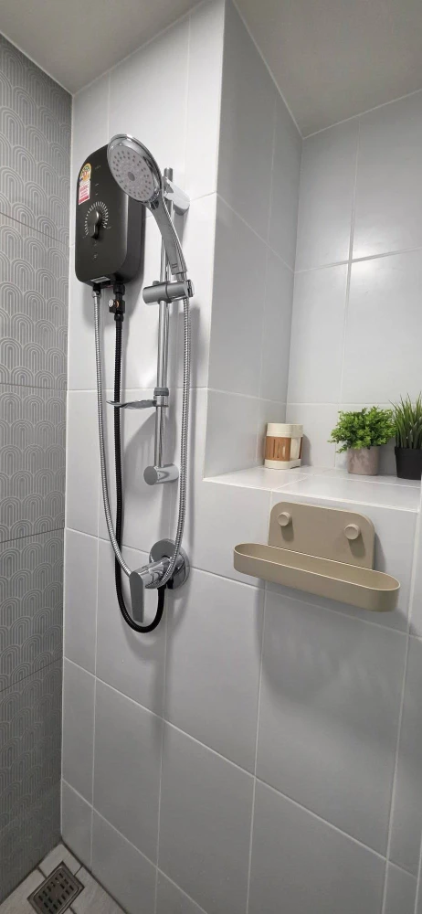 ให้เช่า Kave Luminous Bangmod 1 ห้องนอน 1 ห้องน้ำ ตกแต่งครบครัน ส่วนกลางสุดเลิศ รีบจองเลยจ้า