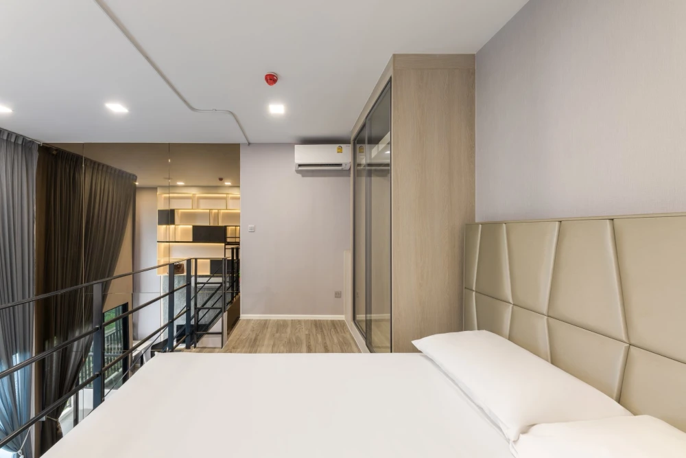 ให้เช่า Kave Mutant Salaya ห้องทิศเหนือ ทำเลดี เพดานสูง โปร่งโล่ง แต่งสวยคุมโทน จองเลยตอนนี้