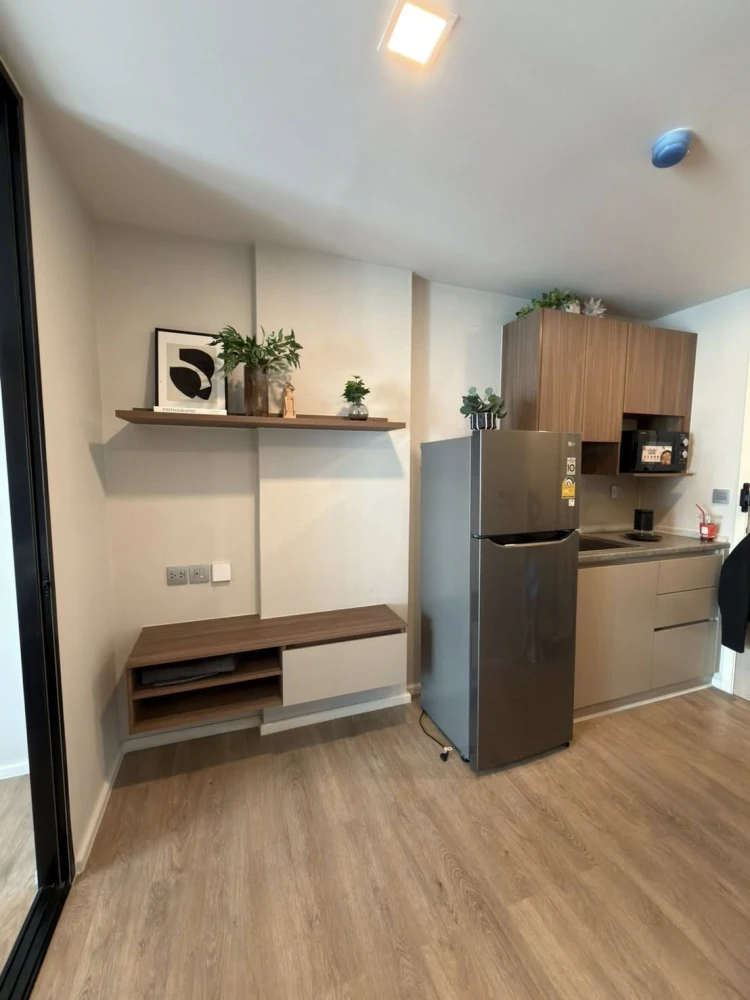 ให้เช่า Kave Town Shift ห้องชั้น 7 ตกแต่งคุมโทน เฟอร์นิเจอร์ครบครัน หิ้วกระเป๋าเข้าอยู่ได้เลยจ้า