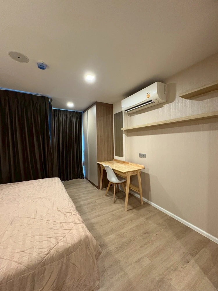 ให้เช่า Kave Town Shift 1 ห้องนอน 1 ห้องน้ำ ตกแต่งคุมโทน มาพร้อมเฟอร์นิเจอร์ครบครัน มองเห็นวิวสระ จองด่วน