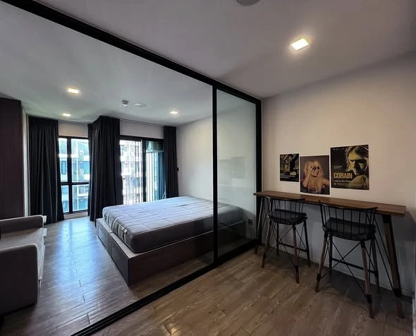 ให้เช่า Kave Town Space ห้องสตูดิโอ เฟอร์และสิ่งอำนวยความสะดวกครบครัน หิ้วกระเป๋าเข้าอยู่ได้เลย