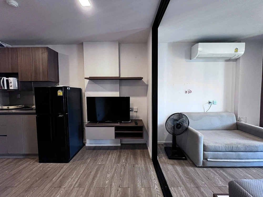 ให้เช่า Kave Town Space ห้องสตูดิโอ เฟอร์และสิ่งอำนวยความสะดวกครบครัน หิ้วกระเป๋าเข้าอยู่ได้เลย