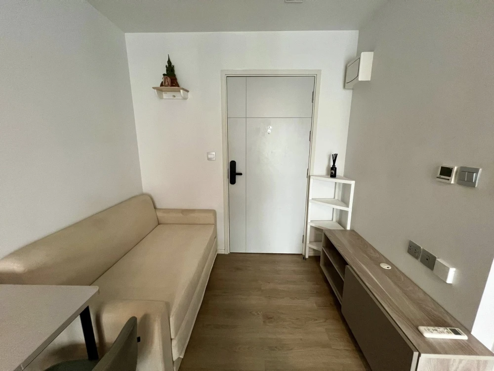 ให้เช่า Kave TU ชั้น 4 ห้องริม วิวสวนและสระ แต่งครบ น่าอยู่ จองด่วน ห้ามพลาด