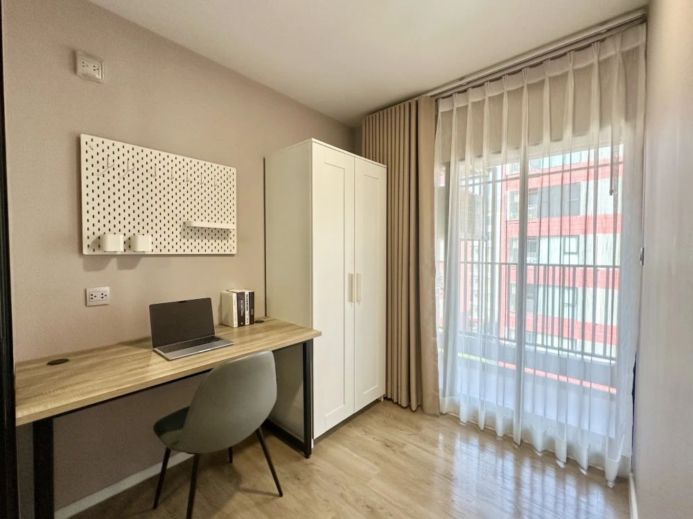 ให้เช่า Kave TU ชั้น 6 วิวสระ ห้องแต่งครบ พร้อมอยู่ สนใจจองเลย ห้ามพลาด