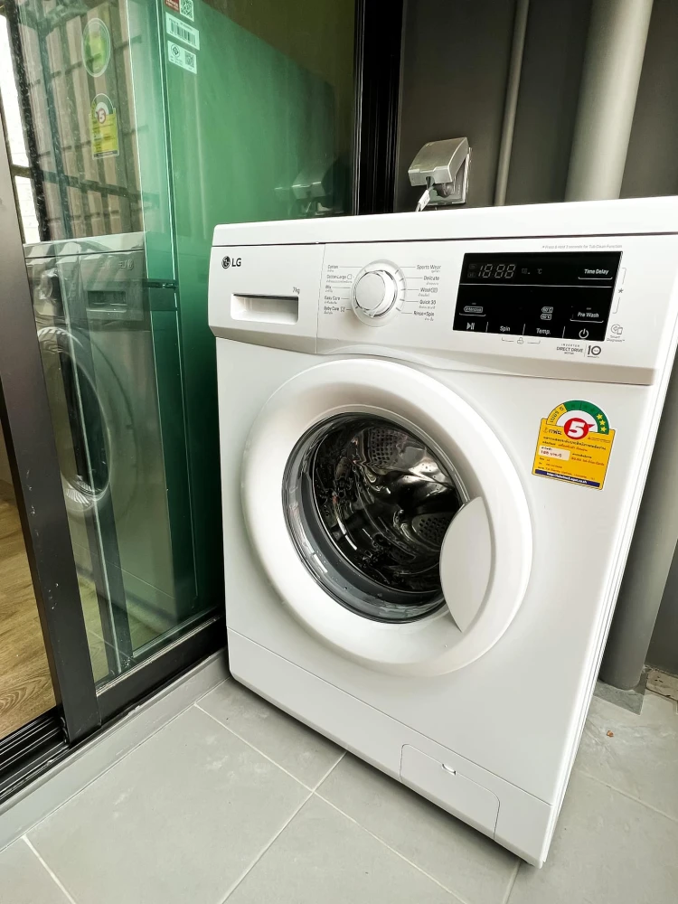 ให้เช่า Kave TU ชั้น 8 วิวสระ มาพร้อมการตกแต่งที่ครบครัน สนใจจองเลย ห้ามพลาด