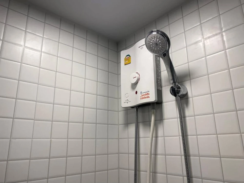 ให้เช่า Kave TU ห้องชั้น 3 ทำเลดี เดินทางสะดวก เฟอร์นิเจอร์ครบครัน หิ้วกระเป๋าเข้าอยู่ได้เลยจ้า