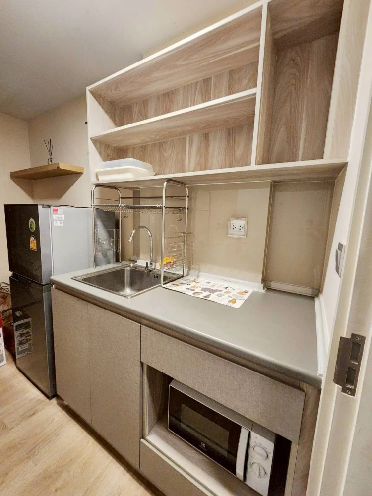 ให้เช่า Kave TU ห้องชั้น 3 บิ้วอินเฟอร์นิเจอร์อย่างดี มาพร้อมสิ่งอำนวยความสะดวกครบครัน จองเลย