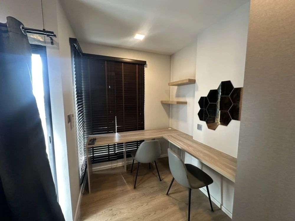 ให้เช่า Kave TU ห้องชั้น 8 ทำเลดี เดินทางสะดวก มาพร้อมเฟอร์นิเจอร์ครบครัน หิ้วกระเป๋าเข้าอยู่ได้เลยจ้า