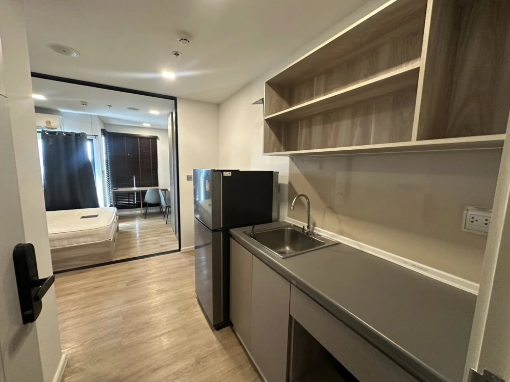 ให้เช่า Kave TU ห้องชั้น 8 ทำเลดี เดินทางสะดวก มาพร้อมเฟอร์นิเจอร์ครบครัน หิ้วกระเป๋าเข้าอยู่ได้เลยจ้า