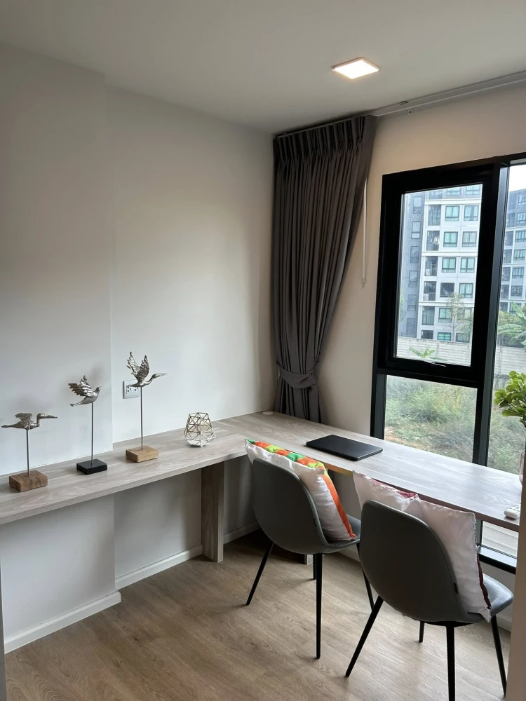 ให้เช่า Kave TU ห้องน่าอยู่ ชั้น 3 มาพร้อมเฟอร์นิเจอร์และเครื่องใช้ไฟฟ้าครบครัน หิ้วกระเป๋าเข้าอยู่ได้เลยจ้า