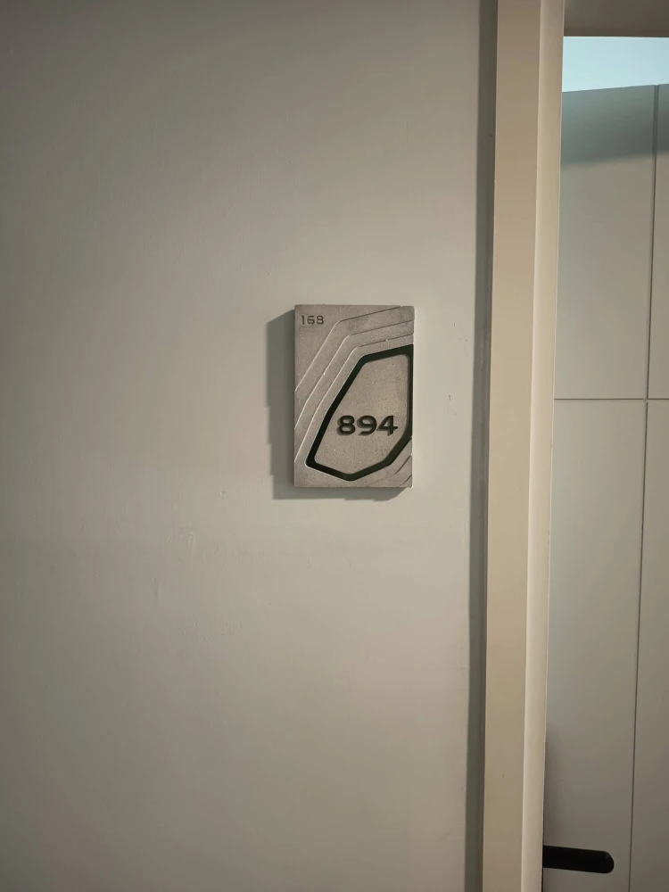 ให้เช่า Kave TU ห้องน่าอยู่ ชั้น 5 ติดวอลเปเปอร์อย่างดี เฟอร์นิเจอร์ครบครัน หิ้วกระเป๋าเข้าอยู่ได้เลยจ้า