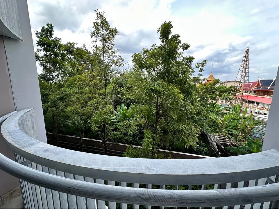 ให้เช่า KAWA HAUS ให้บรรยากาศสไตล์รีสอร์ท เงียบสงบ ร่มรื่น โปร่งสบาย เหมาะสำหรับคนที่ต้องการความเป็นส่วนตัวและบรรยากาศผ่อนคลาย